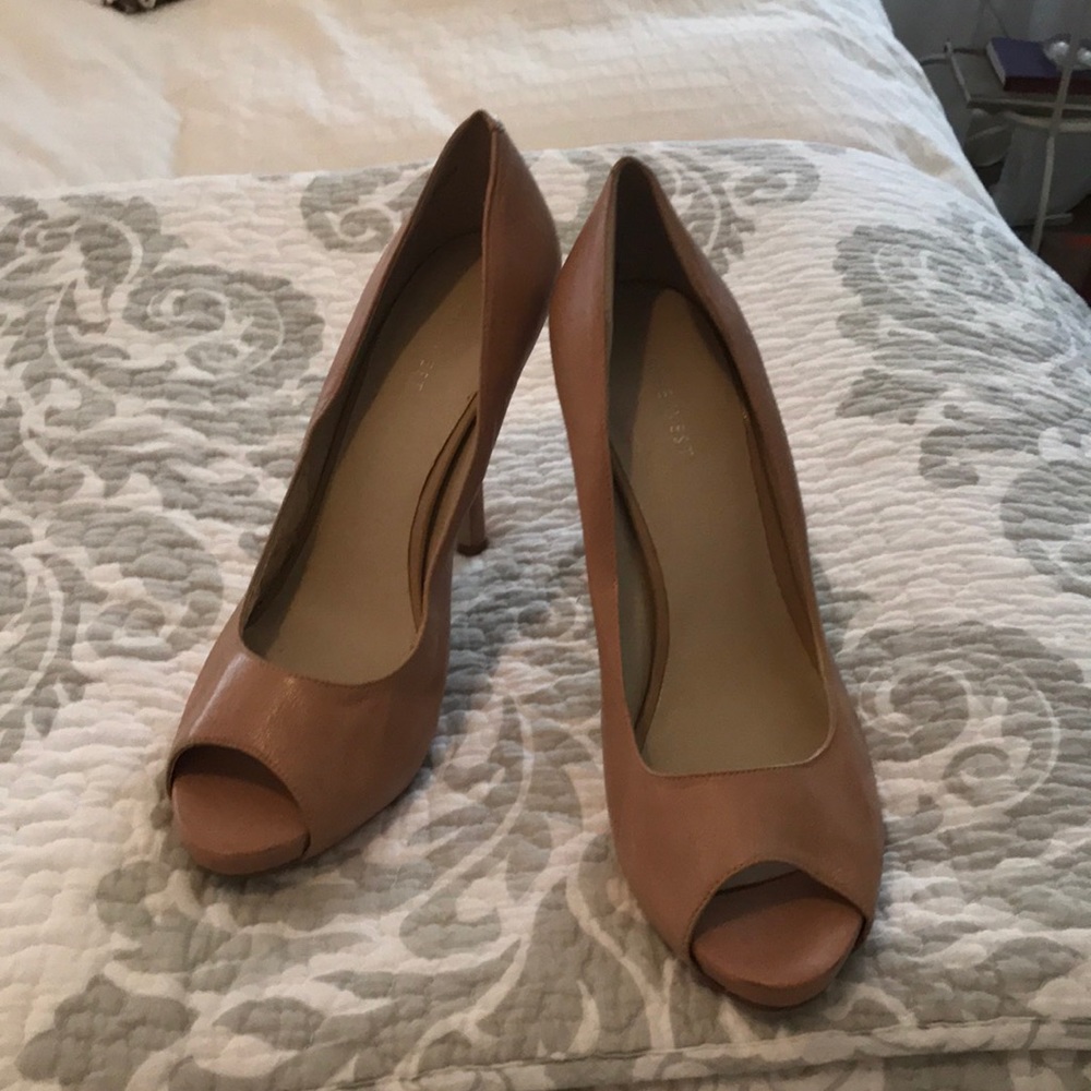 Peep Toe Pumps